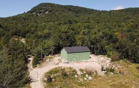 37 Alpine Drive, Porter, ME 04068