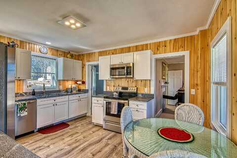 643 Corea Road, Gouldsboro, ME 04624