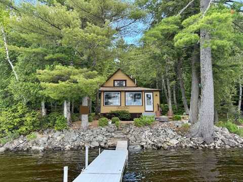 16 Eider Lane Lane, Dover-Foxcroft, ME 04426