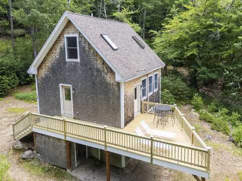 185 Trafton Way, Hiram, ME 04041