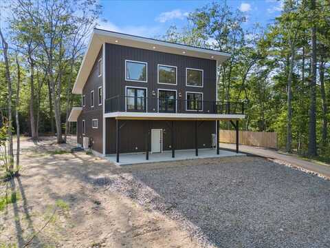 676 Sebago Road, Sebago, ME 04029