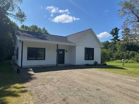 90 Purple Heart Highway, Brooks, ME 04921