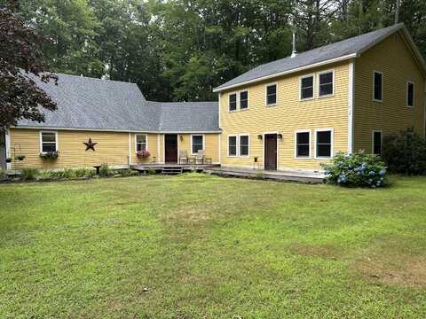 111 Webber Hill Road, Kennebunk, ME 04043