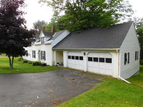 73 Spring Street, Dexter, ME 04930