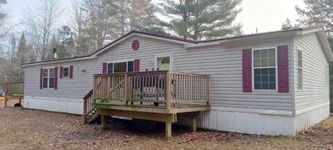 901 Village Road, Stetson, ME 04488