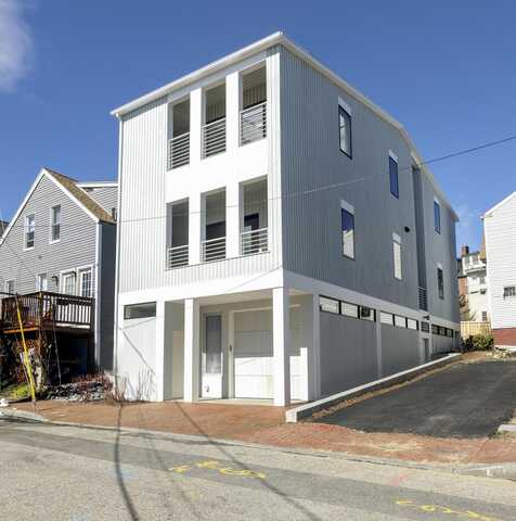 5 Salem Street, Portland, ME 04102