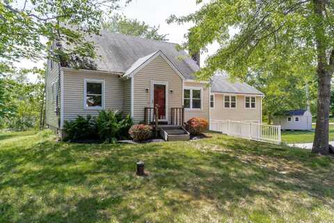 78 Blanchard Road Road, Cumberland, ME 04021