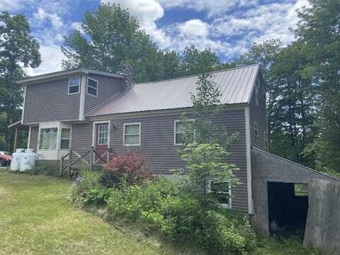 1160 North Road, Mount Vernon, ME 04352