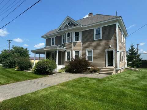 2 Park Street, Mars Hill, ME 04758