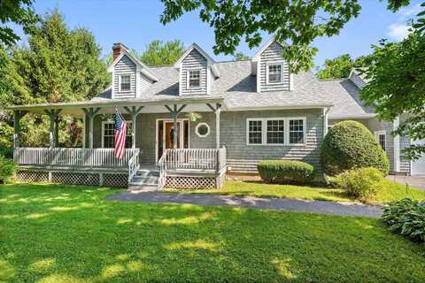 16 Page Place, Orono, ME 04473