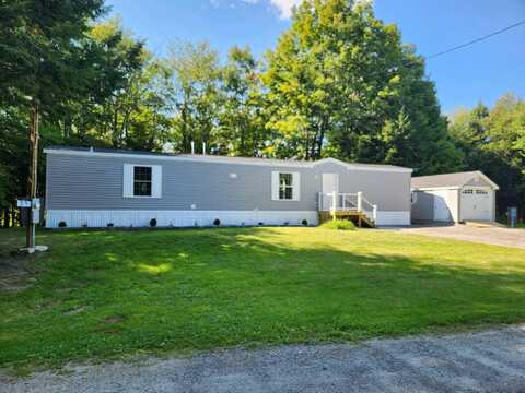 39 Round Stone Road, Mount Vernon, ME 04352