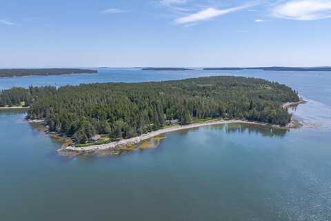 186 Lopaus Point Road, Tremont, ME 04612