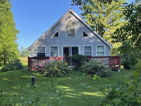 148 Sidelinger Lane, Burnham, ME 04922