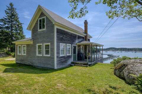 83 Green Head Road, Stonington, ME 04681