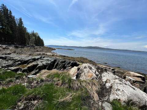 12d & 12i Mildred Grace Road, Islesboro, ME 04848