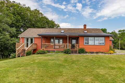 271 Bobcat Road, Clifton, ME 04428