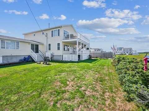 60 Fifth Avenue, Wells, ME 04090