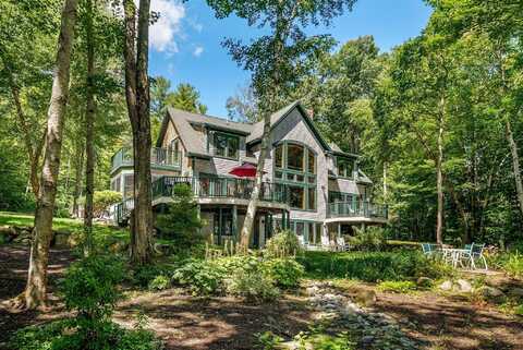 52 Hidden Cove Road, Raymond, ME 04071