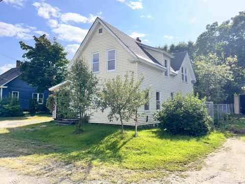 122 Knox Street, Millinocket, ME 04462