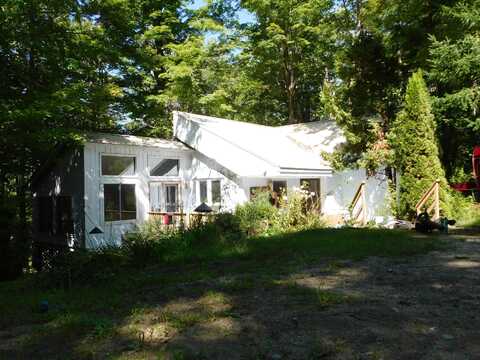 149 Joe Cole Lane, Winthrop, ME 04364