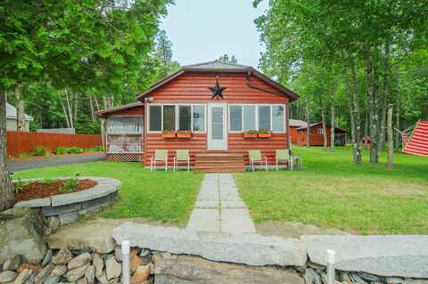 28 Valentine Lane, Dexter, ME 04930