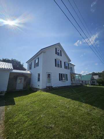 9 Maple Street, Dover-Foxcroft, ME 04426