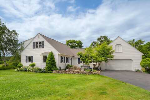 22 Pier Road, Kennebunkport, ME 04046