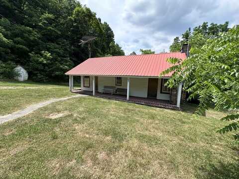 6286 Indian Mills Rd, PETERSTOWN, WV 24963