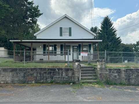 200 LITTLE VINE ST, BEAVER, WV 25813