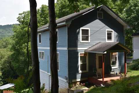 2006 CAROLINA AVE. BLUEFIELD WV 24701, BLUEFIELD, WV 24701