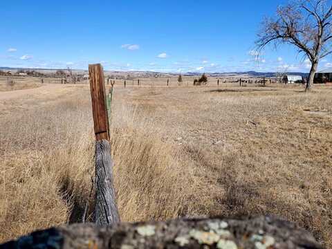 Whole Block Lincoln Avenue, Edgemont, SD 57735