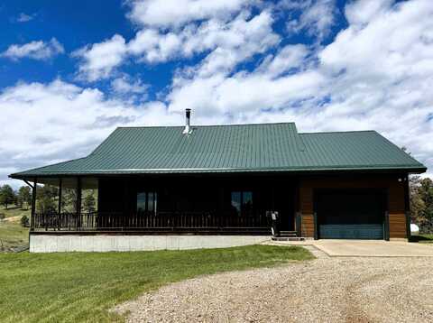 175 Gruenhagen Road, Moorcroft, WY 82721