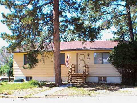 1253 Montana Avenue, Upton, WY 82730