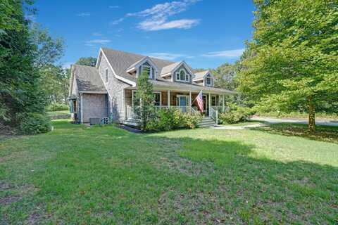 4 High Meadow Lane, Oak Bluffs, MA 02557