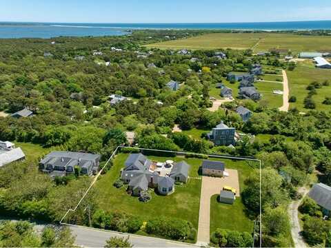 28 Crocker Drive, Edgartown, MA 02539