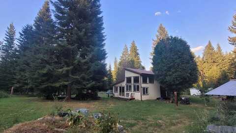 36 Forest Lane, Trout Creek, MT 59874