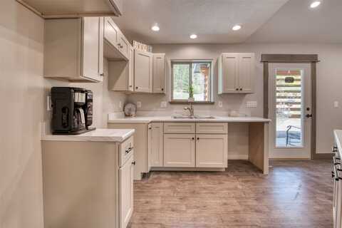 614 Kirchey Creek Drive, Alberton, MT 59820