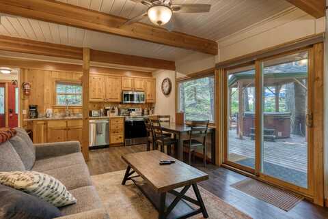 3825 Tamarack Avenue, Whitefish, MT 59937