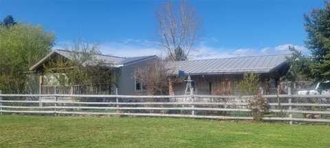 5784 Farm Lane, Lolo, MT 59847