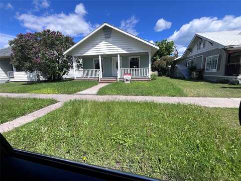 207 3rd Avenue E, Polson, MT 59860