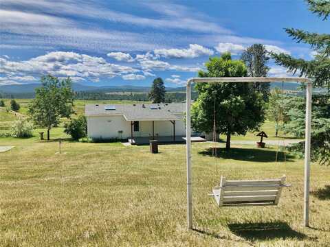 49 Roosevelt Road, Eureka, MT 59917