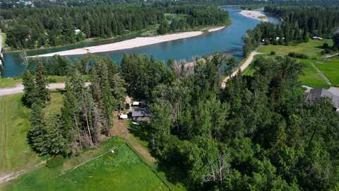 500 River Road, Columbia Falls, MT 59912