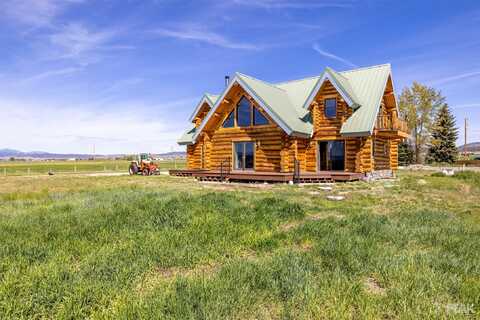 5787 Ferry Drive, Helena, MT 59602