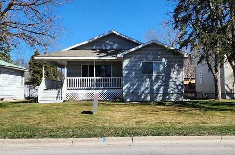 1027 5th Avenue W, Kalispell, MT 59901