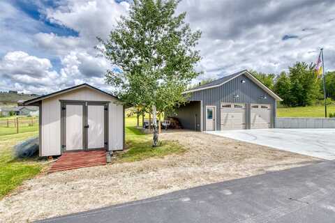 900 Corvallis Hills Drive, Corvallis, MT 59828