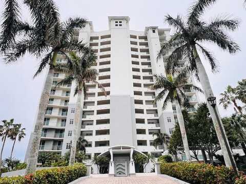 425 Cove Tower, NAPLES, FL 34110