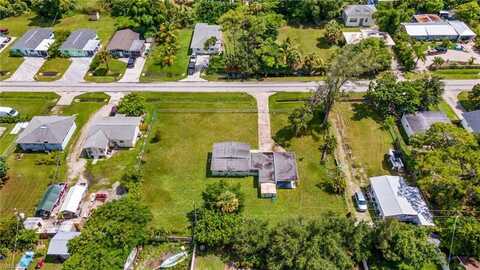 2733 Storter, NAPLES, FL 34112