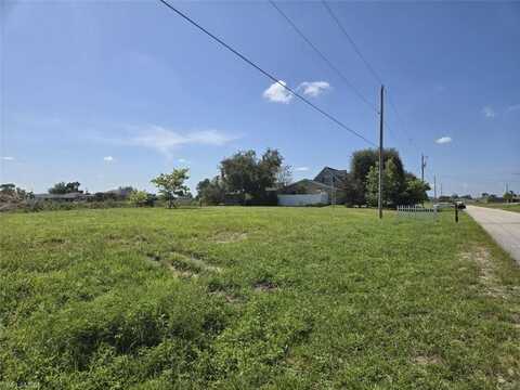 1429 NE 19th, CAPE CORAL, FL 33909