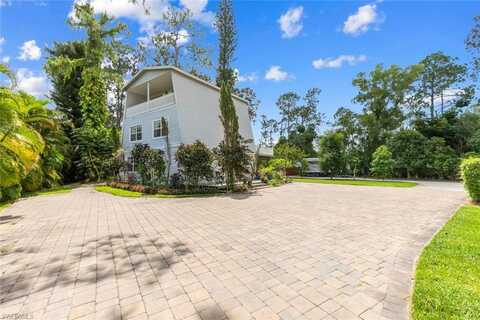 6230 Bur Oaks, NAPLES, FL 34119