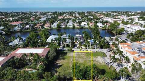 615 East Lake, NAPLES, FL 34102